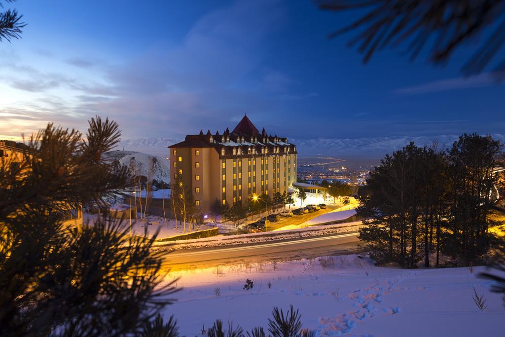 Palan Ski & Convention Resort Hotel Erzurum Exterior photo